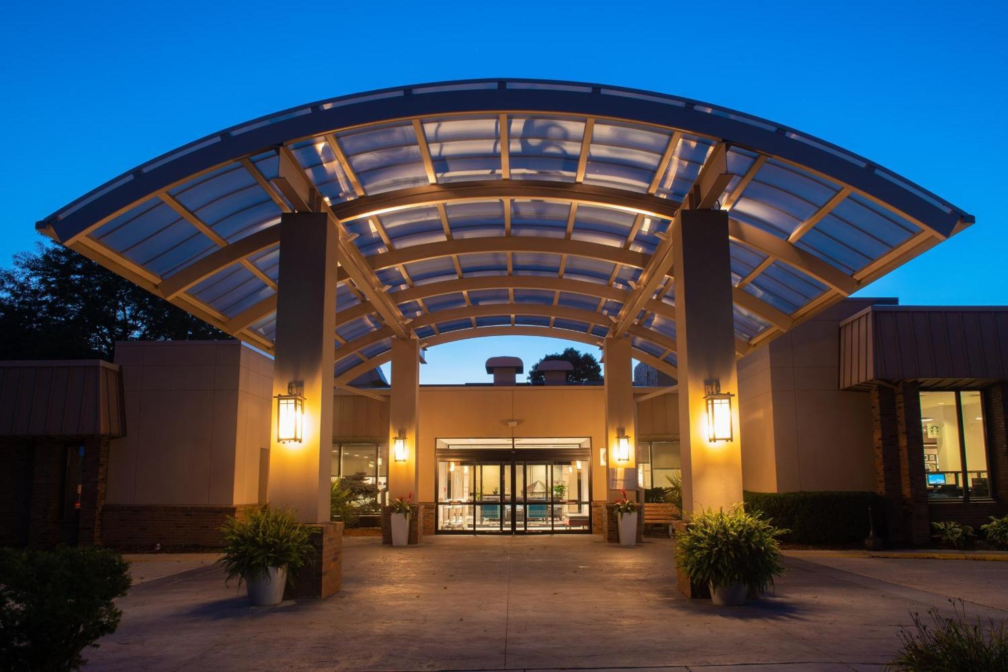 Sheraton Milwaukee ברוקפילד מראה חיצוני תמונה