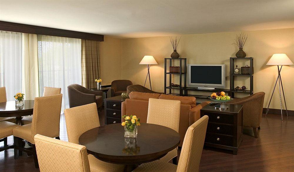 Sheraton Milwaukee ברוקפילד מראה פנימי תמונה