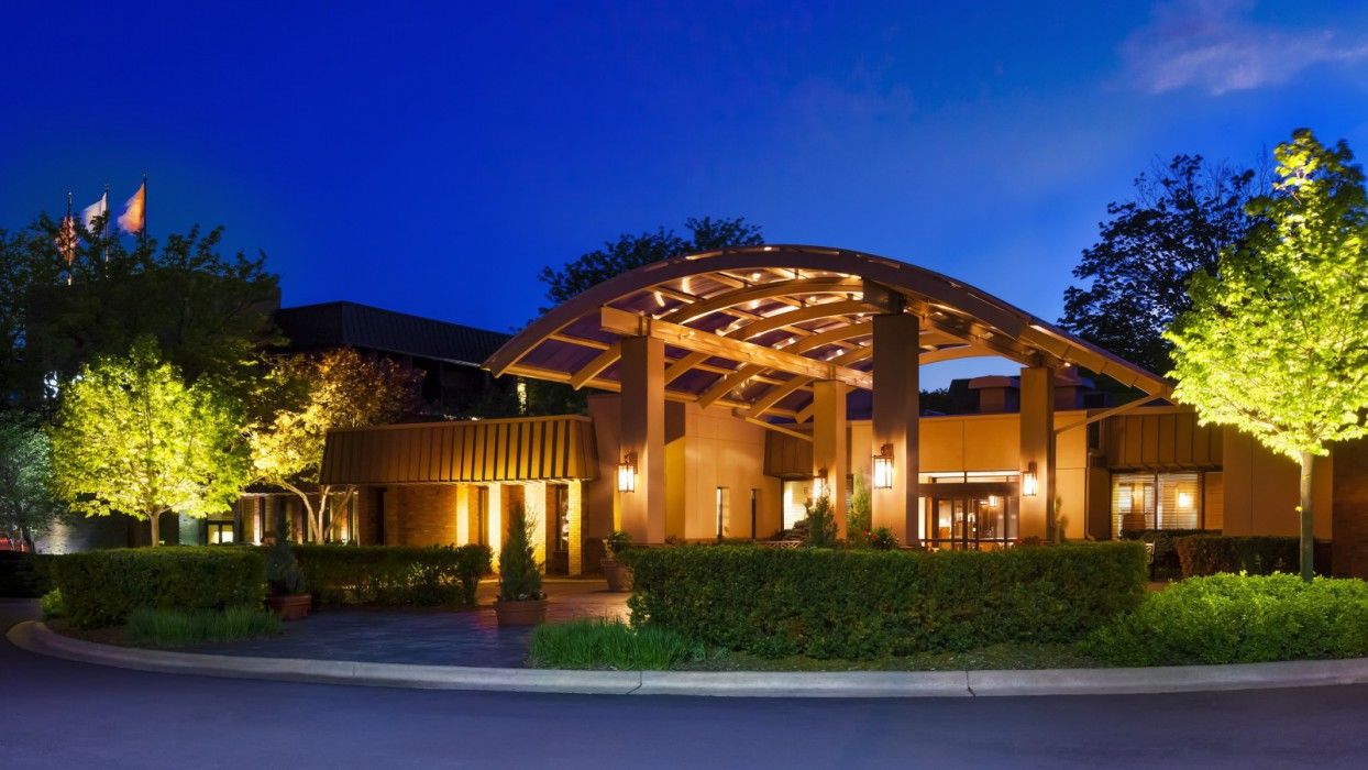 Sheraton Milwaukee ברוקפילד מראה חיצוני תמונה