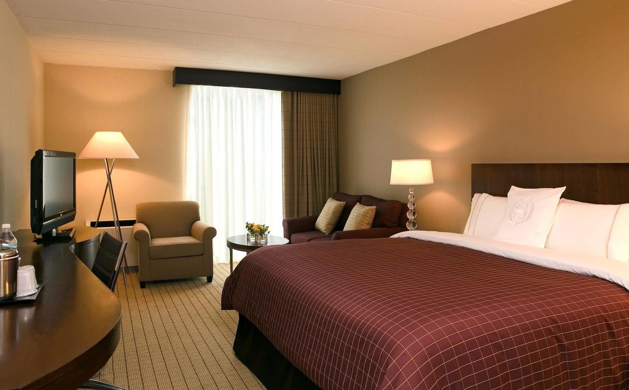 Sheraton Milwaukee ברוקפילד מראה חיצוני תמונה